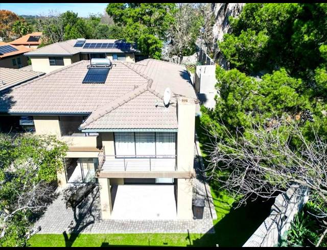 4 BEDROOM HOUSE FOR SALE IN EDENBURG